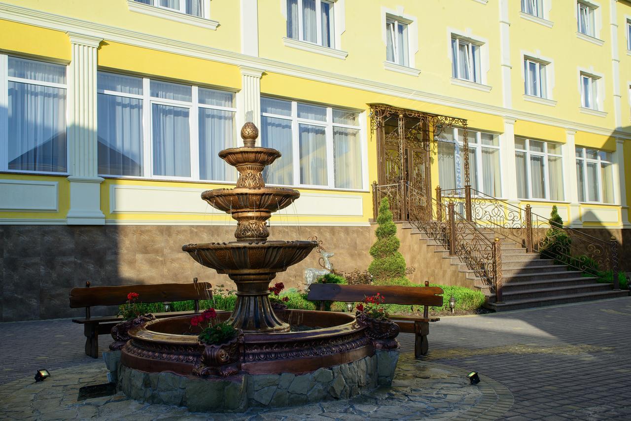 Hotel Argo Premium Lemberg Exterior foto
